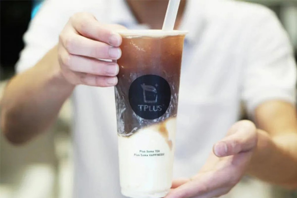 一个台式奶茶品牌的“自救”：一个月上新2次，把奶茶当咖啡卖