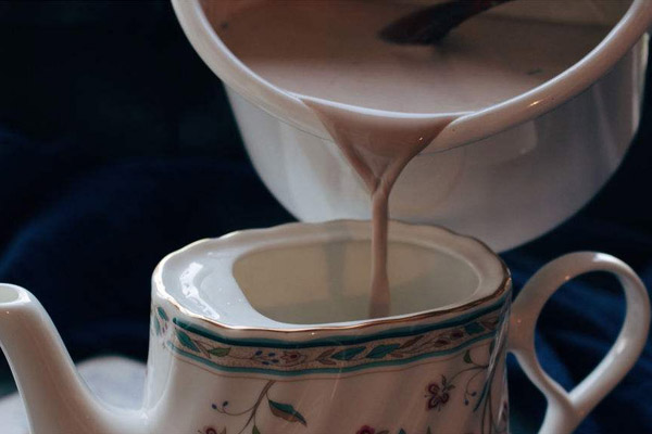 不少奶茶店的热奶茶发酸 问题出在哪？